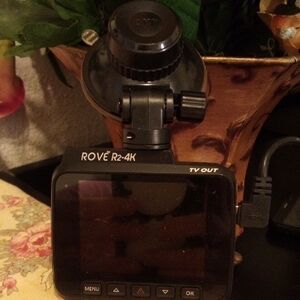 ROVE R2-4K On-Dash Camera with Black Finish
